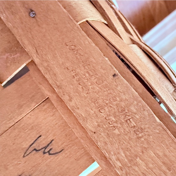 1990 Longaberger Large Market Basket w/ Swing Handles Signed 16”x11.5”x9” Charm - Picture 11 of 16